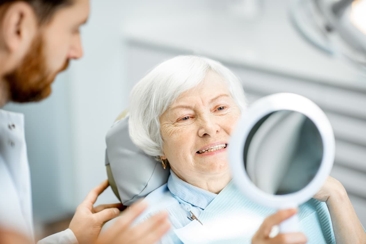 Prótesis dental removible en Culleredo